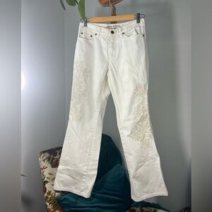 Embroidered white jeans